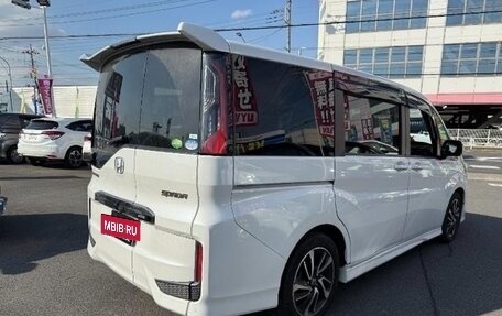 Honda Stepwgn IV, 2021 год, 2 500 000 рублей, 12 фотография