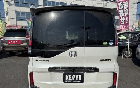 Honda Stepwgn IV, 2021 год, 2 500 000 рублей, 11 фотография