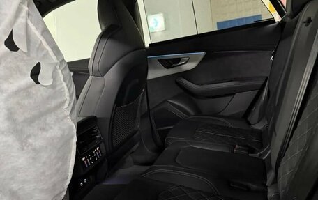 Audi Q8 I, 2025 год, 14 300 000 рублей, 17 фотография