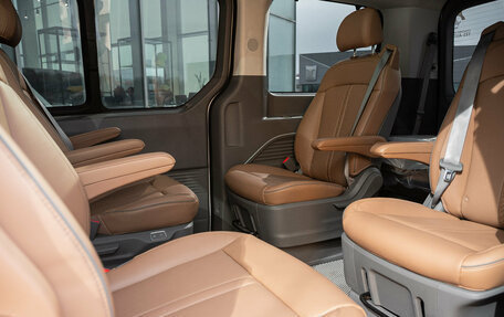 Hyundai Staria, 2023 год, 5 198 000 рублей, 16 фотография