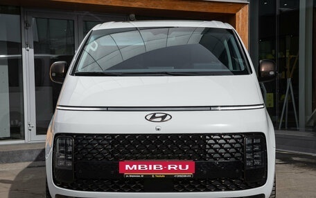 Hyundai Staria, 2023 год, 5 198 000 рублей, 6 фотография