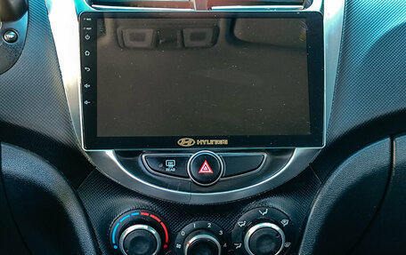 Hyundai Solaris II рестайлинг, 2016 год, 900 000 рублей, 18 фотография