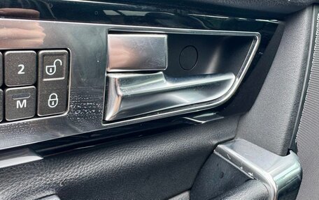 Land Rover Discovery IV, 2011 год, 1 950 000 рублей, 22 фотография