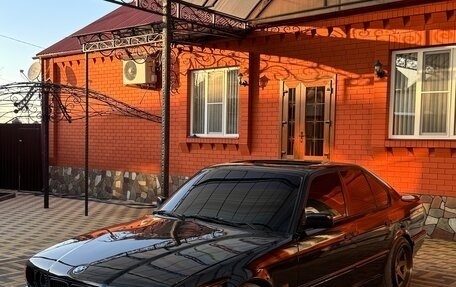 BMW 5 серия, 1990 год, 820 000 рублей, 3 фотография