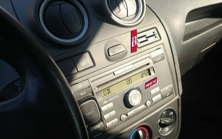 Ford Fiesta, 2007 год, 350 000 рублей, 7 фотография