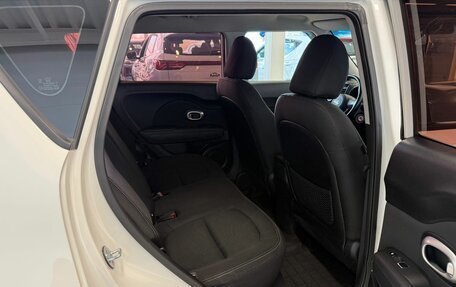 KIA Soul II рестайлинг, 2018 год, 1 749 999 рублей, 17 фотография