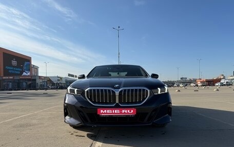 BMW 5 серия, 2024 год, 10 500 000 рублей, 11 фотография