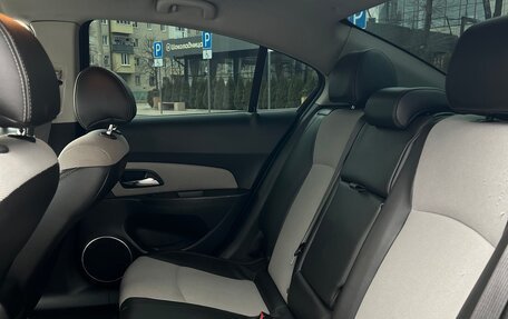 Chevrolet Cruze II, 2013 год, 850 000 рублей, 12 фотография