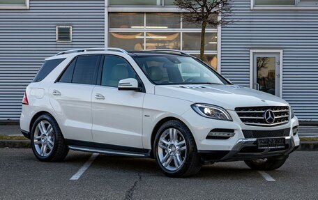 Mercedes-Benz M-Класс, 2012 год, 1 895 000 рублей, 3 фотография