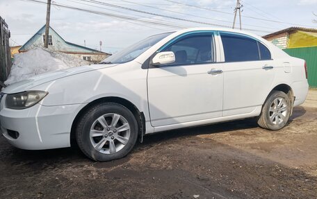 Lifan Solano I (630) рестайлинг, 2011 год, 295 000 рублей, 2 фотография