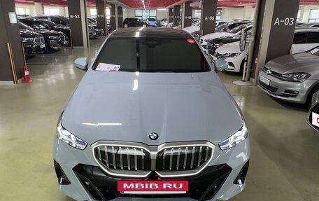 BMW 5 серия, 2024 год, 8 050 000 рублей, 3 фотография