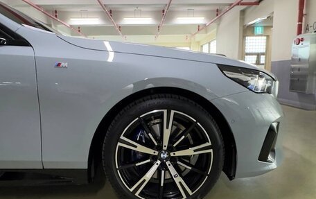 BMW 5 серия, 2024 год, 8 050 000 рублей, 6 фотография