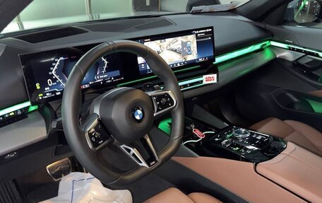 BMW 5 серия, 2024 год, 8 050 000 рублей, 20 фотография