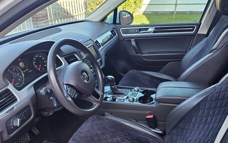 Volkswagen Touareg III, 2017 год, 3 220 000 рублей, 11 фотография