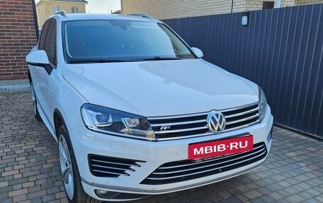 Volkswagen Touareg III, 2017 год, 3 220 000 рублей, 3 фотография