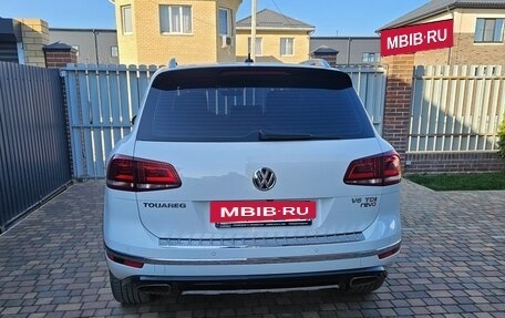 Volkswagen Touareg III, 2017 год, 3 220 000 рублей, 7 фотография