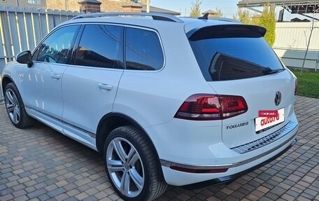 Volkswagen Touareg III, 2017 год, 3 220 000 рублей, 6 фотография