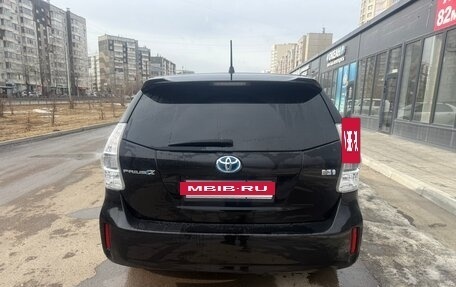 Toyota Prius Alpha I (ZVW40/41), 2013 год, 1 200 000 рублей, 5 фотография