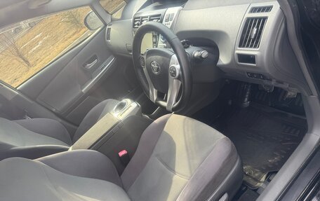 Toyota Prius Alpha I (ZVW40/41), 2013 год, 1 200 000 рублей, 10 фотография