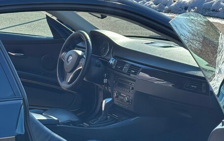 BMW 3 серия, 2008 год, 1 800 000 рублей, 12 фотография