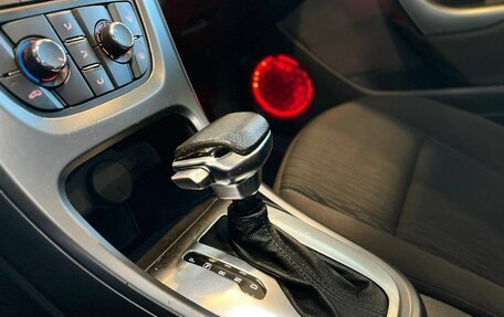 Opel Astra J, 2012 год, 728 000 рублей, 22 фотография