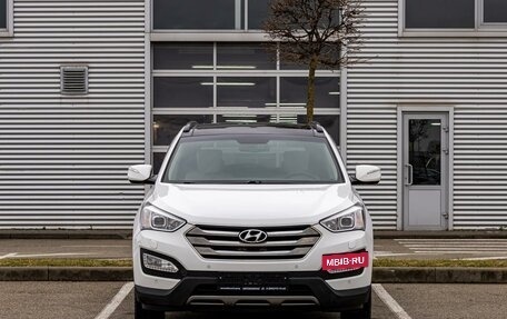 Hyundai Santa Fe III рестайлинг, 2012 год, 1 695 000 рублей, 2 фотография