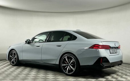 BMW 5 серия, 2024 год, 7 199 000 рублей, 6 фотография