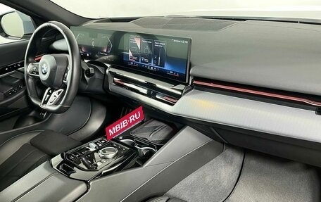 BMW 5 серия, 2024 год, 7 199 000 рублей, 14 фотография