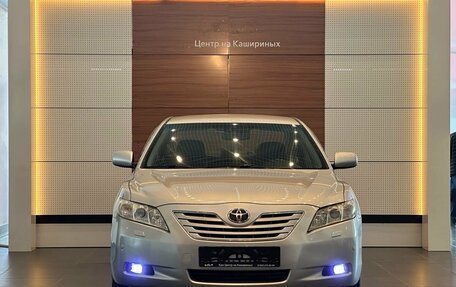 Toyota Camry, 2008 год, 1 299 000 рублей, 2 фотография