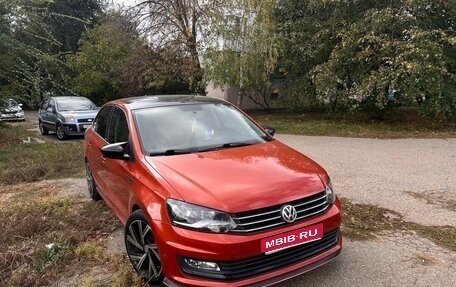 Volkswagen Polo VI (EU Market), 2016 год, 1 350 000 рублей, 1 фотография