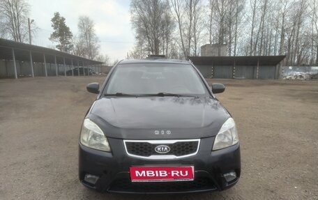 KIA Rio II, 2011 год, 600 000 рублей, 1 фотография