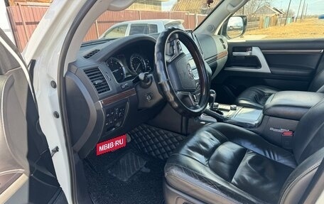 Toyota Land Cruiser 200, 2018 год, 6 000 000 рублей, 5 фотография