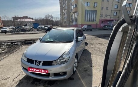 Nissan Wingroad III, 2009 год, 650 000 рублей, 3 фотография