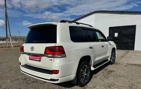 Toyota Land Cruiser 200, 2018 год, 6 000 000 рублей, 11 фотография