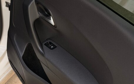 Volkswagen Polo VI (EU Market), 2011 год, 600 000 рублей, 12 фотография