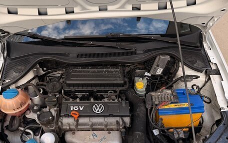 Volkswagen Polo VI (EU Market), 2011 год, 600 000 рублей, 23 фотография