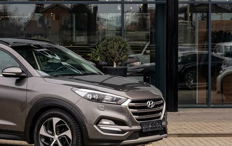Hyundai Tucson III, 2016 год, 1 895 000 рублей, 8 фотография