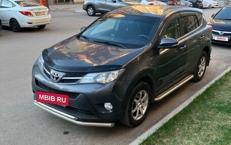 Toyota RAV4, 2014 год, 2 130 000 рублей, 2 фотография