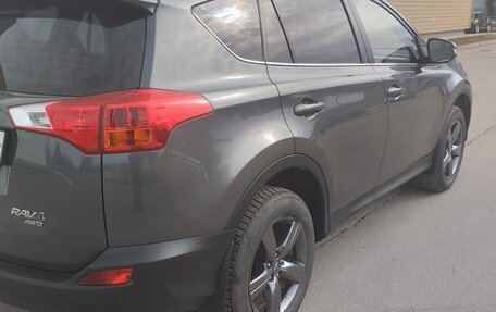 Toyota RAV4, 2014 год, 1 730 000 рублей, 3 фотография