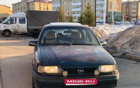 Opel Vectra A, 1994 год, 60 000 рублей, 2 фотография
