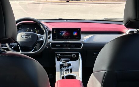 Geely Coolray I, 2022 год, 1 600 000 рублей, 18 фотография