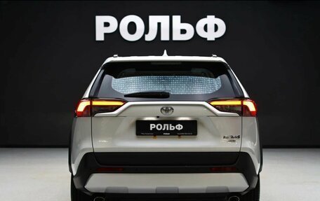 Toyota RAV4, 2025 год, 4 250 000 рублей, 4 фотография