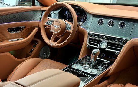 Bentley Flying Spur, 2025 год, 49 900 000 рублей, 22 фотография