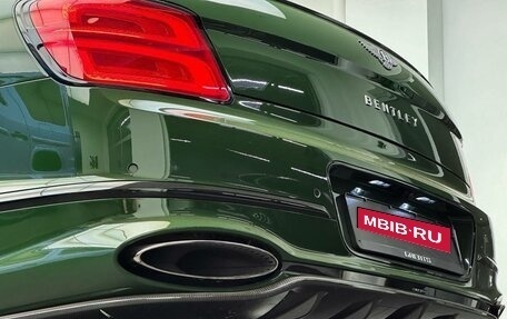 Bentley Flying Spur, 2025 год, 49 900 000 рублей, 15 фотография