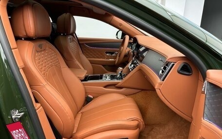 Bentley Flying Spur, 2025 год, 49 900 000 рублей, 20 фотография