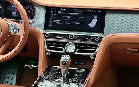 Bentley Flying Spur, 2025 год, 49 900 000 рублей, 30 фотография