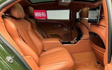 Bentley Flying Spur, 2025 год, 49 900 000 рублей, 36 фотография