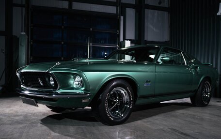 Ford Mustang VI рестайлинг, 1968 год, 35 000 000 рублей, 8 фотография