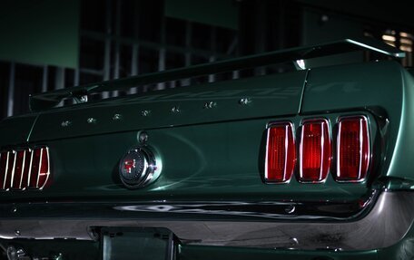 Ford Mustang VI рестайлинг, 1968 год, 35 000 000 рублей, 14 фотография