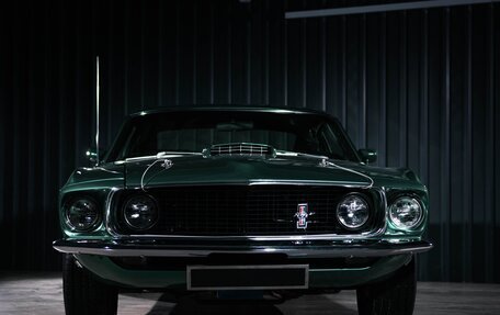 Ford Mustang VI рестайлинг, 1968 год, 35 000 000 рублей, 16 фотография